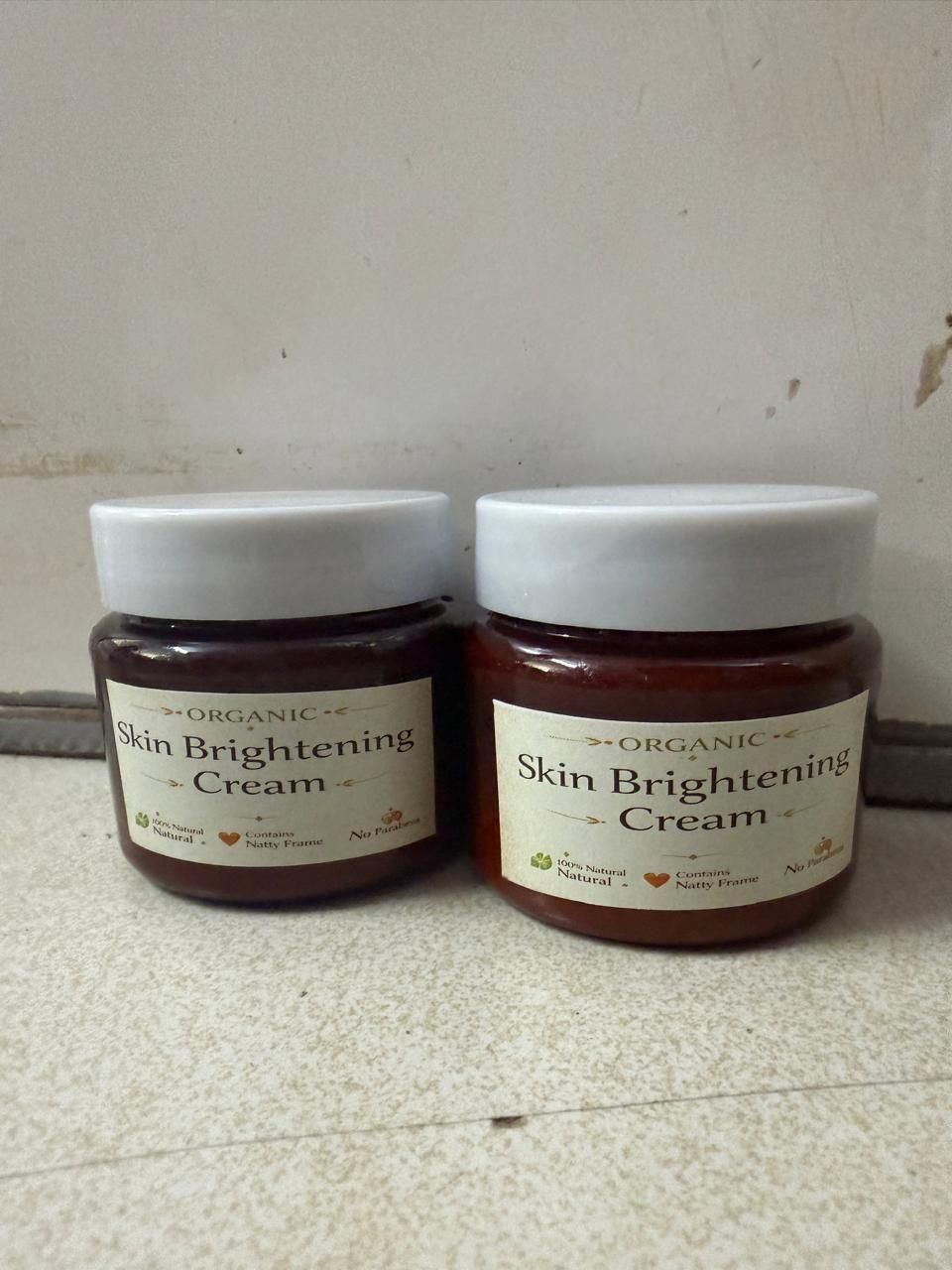 Crème éclaircissante bio pour la peau 100 g (Lot de 2)